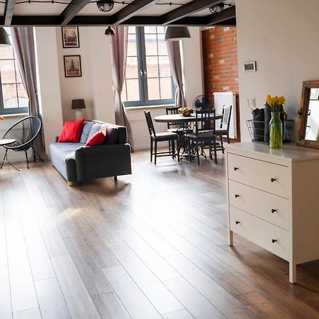 Redcity Loft 日拉尔杜夫 外观 照片
