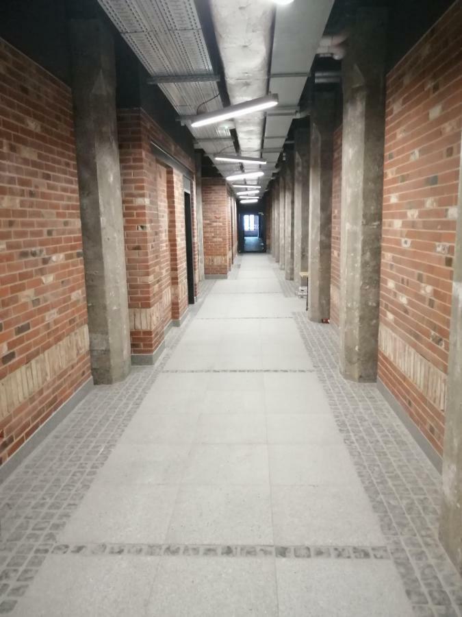 Redcity Loft 日拉尔杜夫 外观 照片