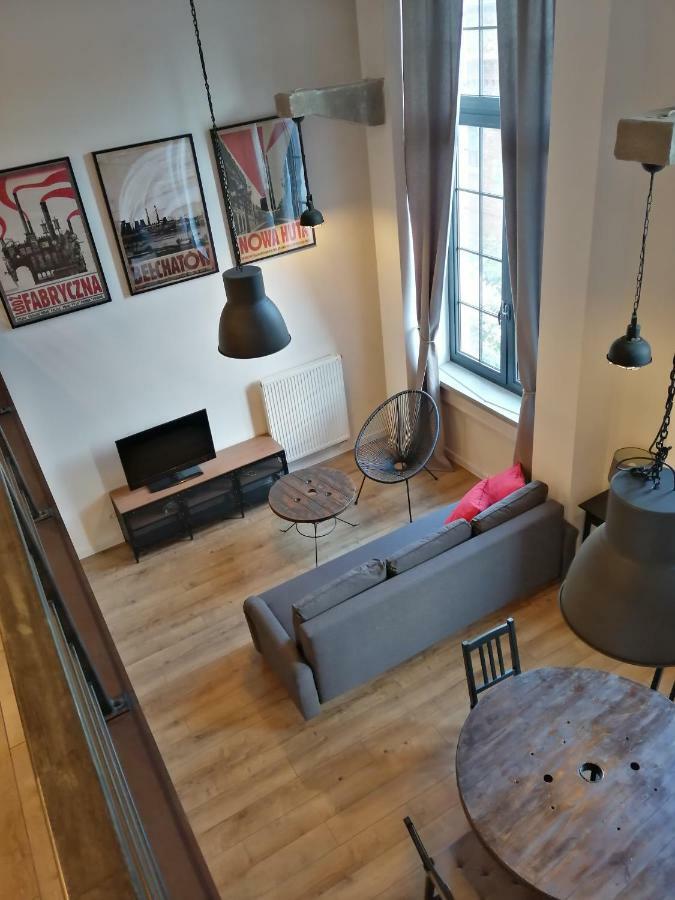 Redcity Loft 日拉尔杜夫 外观 照片